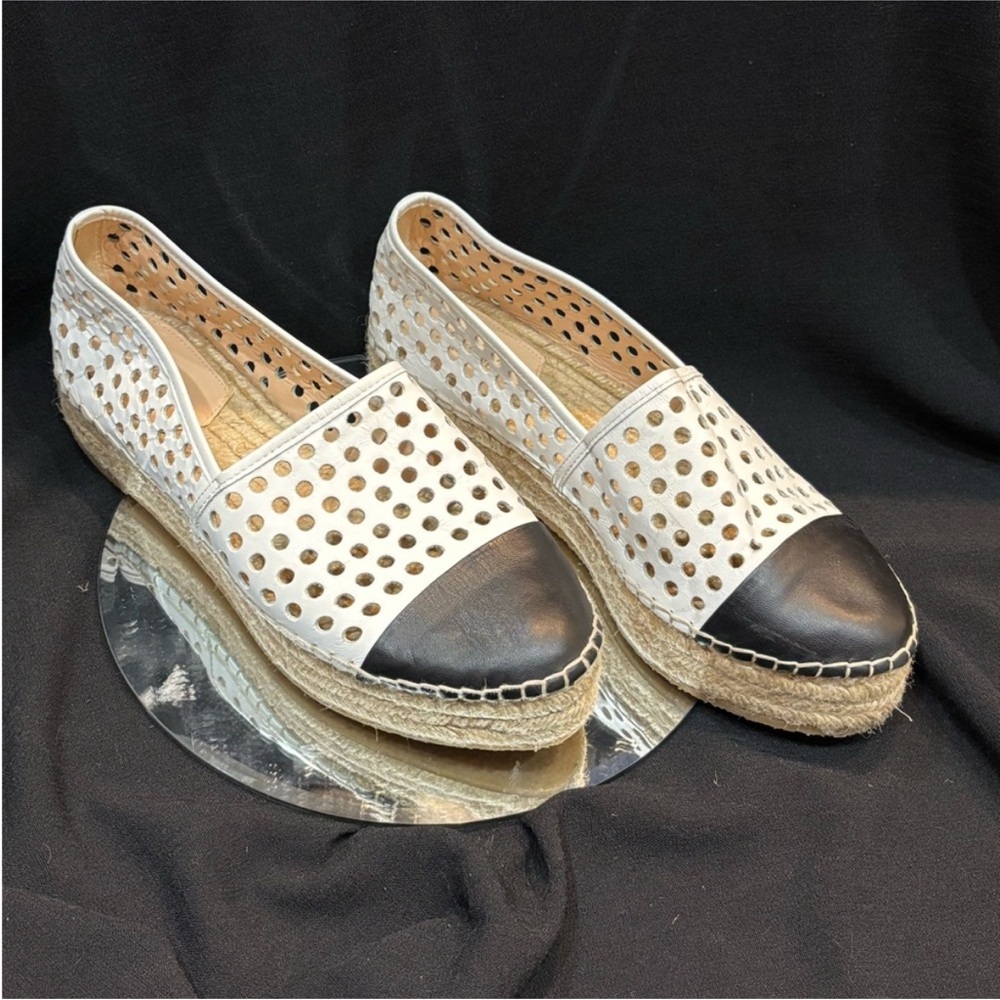 EUC LOEFFLER RANDALL 10 Women’s  Perforated Espadrille Slip-On - Picture 10 of 10